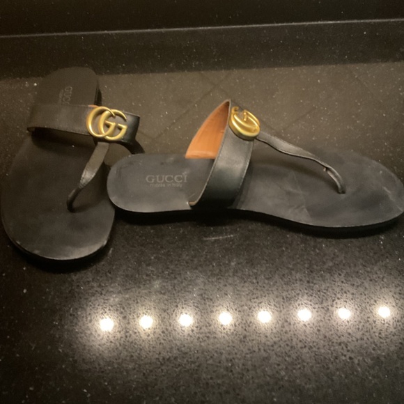 Flat Marmont Leather Thong - Picture 2 of 5